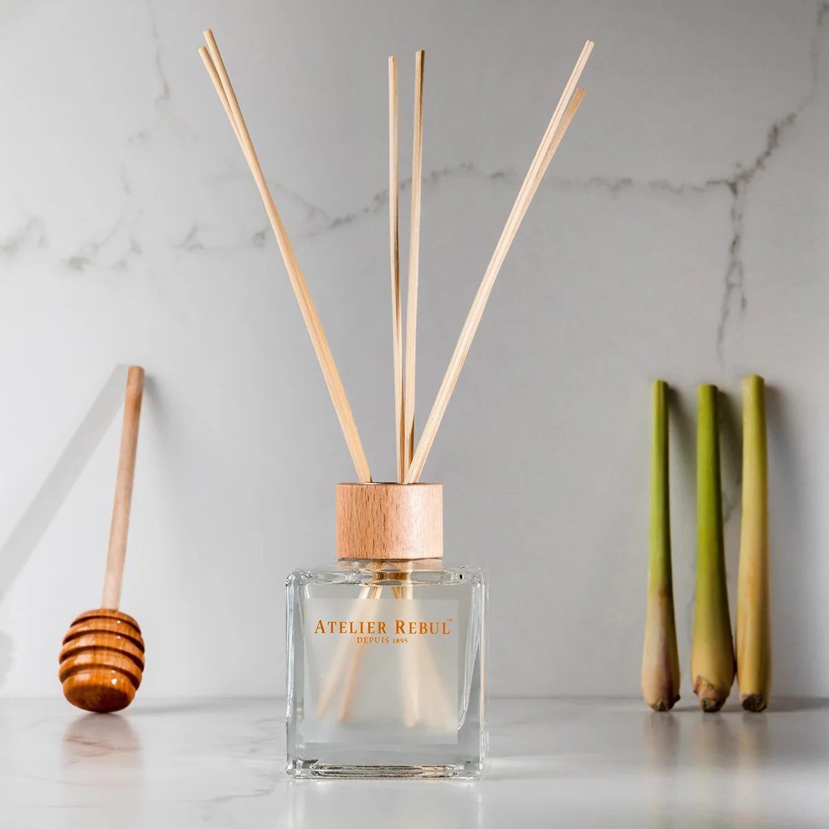 Lemongrass & Honey Geurstokjes 120ml - Image 3